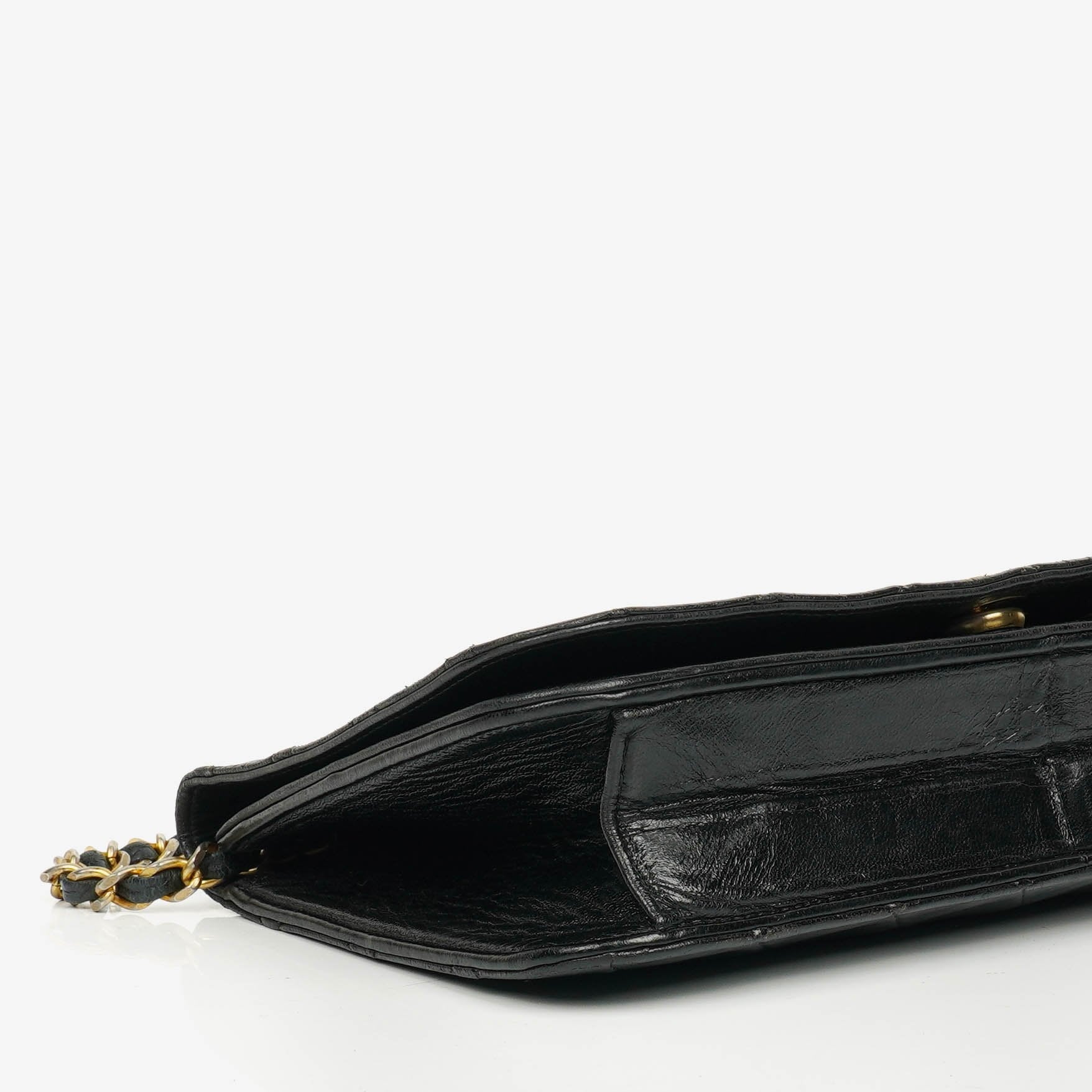Chanel Classic Full Flap Tasche aus schwarzem Steppleder mit 24K vergoldeten Beschlägen