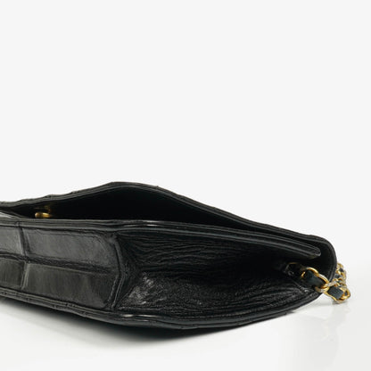 Chanel Classic Full Flap Tasche aus schwarzem Steppleder mit 24K vergoldeten Beschlägen
