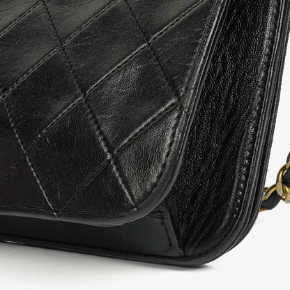Chanel Classic Full Flap Tasche aus schwarzem Steppleder mit 24K vergoldeten Beschlägen