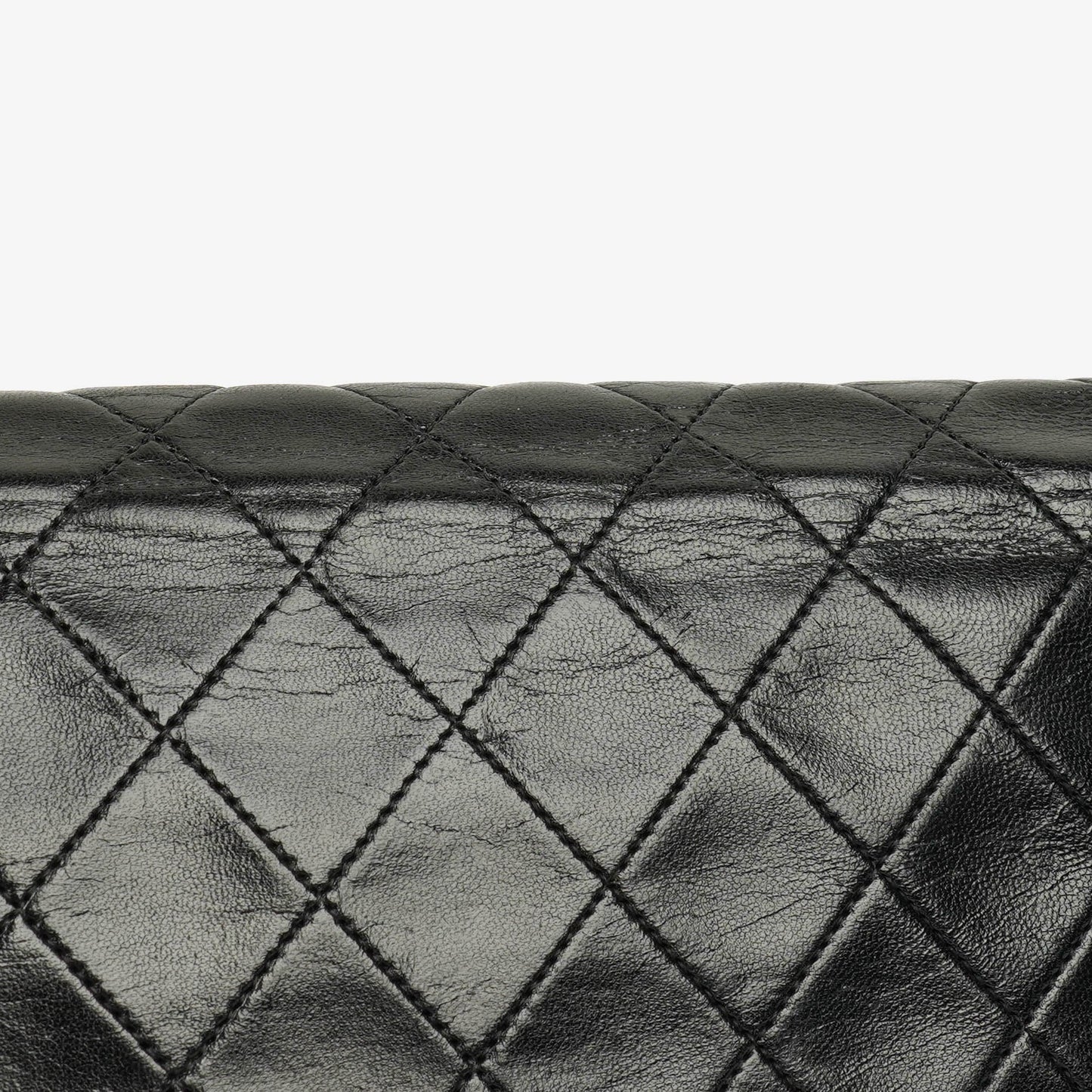 Chanel Classic Full Flap Tasche aus schwarzem Steppleder mit 24K vergoldeten Beschlägen