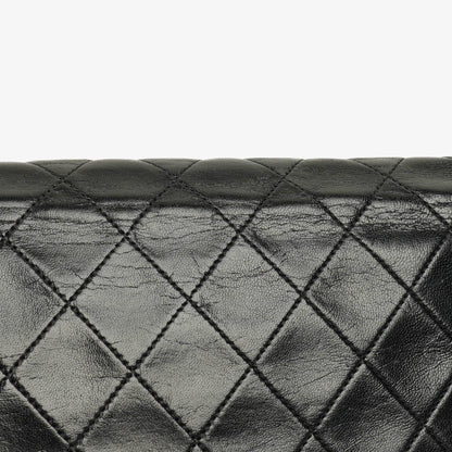 Chanel Classic Full Flap Tasche aus schwarzem Steppleder mit 24K vergoldeten Beschlägen