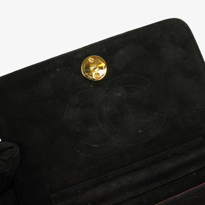 Chanel Classic Full Flap Tasche aus schwarzem gestepptem Wildleder
