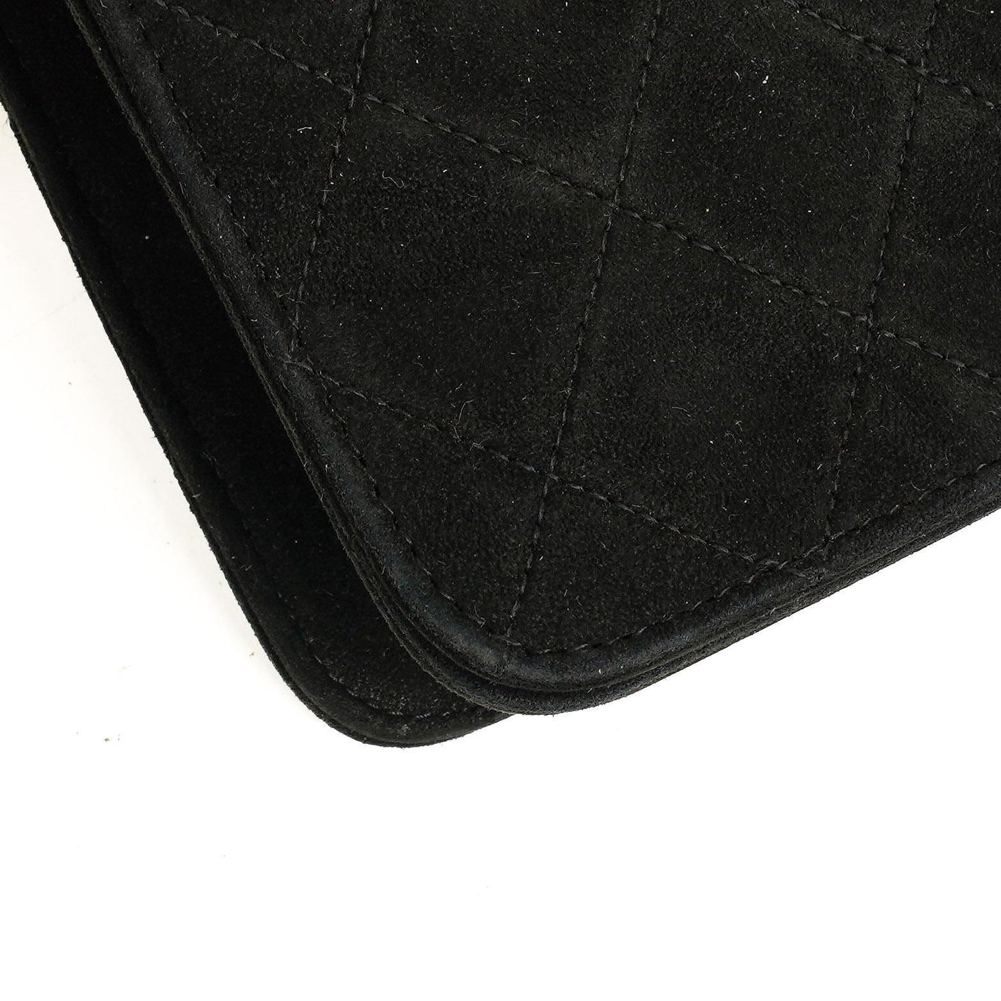 Chanel Classic Full Flap Bag aus schwarzem gestepptem Wildleder