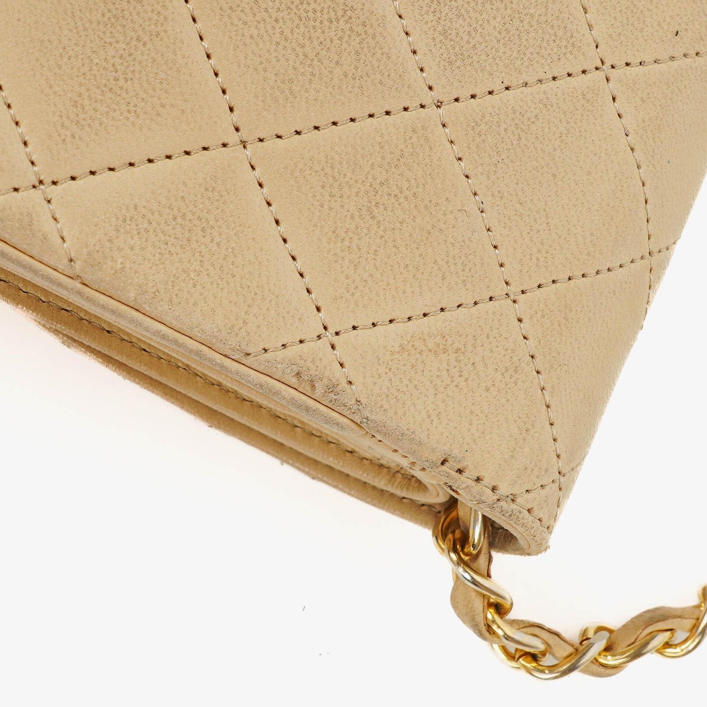 Chanel Classic Halbmond Double Flap Tasche aus beigem gestepptem Lammleder mit 24K vergoldeten Beschlägen