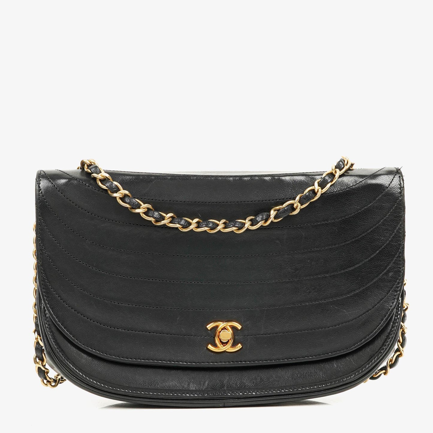 Chanel Classic Half Moon Flap Bag aus schwarzem Lammleder mit 24K vergoldeten Beschlägen
