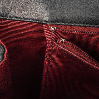 Chanel Classic Half Moon Flap Bag aus schwarzem Lammleder mit 24K vergoldeten Beschlägen