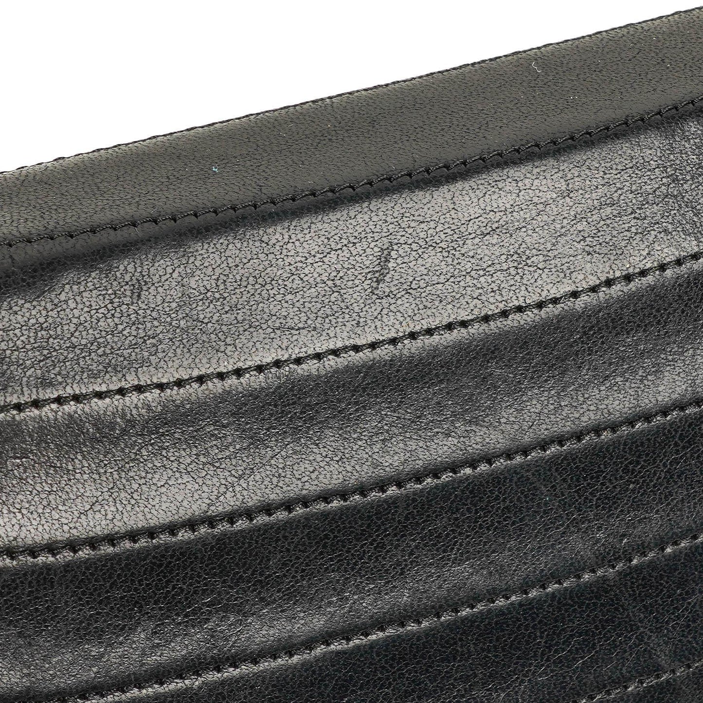 Chanel Classic Half Moon Klappentasche aus schwarzem Lammleder mit 24K vergoldeter Hardware