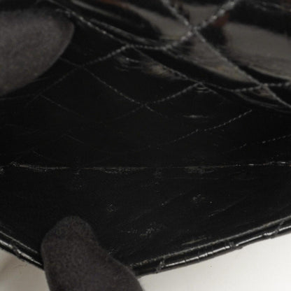 Chanel Klassische Maxi Logo Vollklappen Tasche Schwarze Gequiltete Lackleder Mit 24K Goldbeschichtetem Zubehör