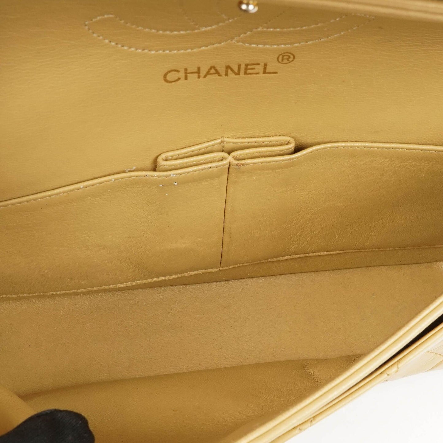 Chanel Classic Medium Double Flap Bag Gequiltetes Lammleder Beige mit 24K Vergoldeter Hardware