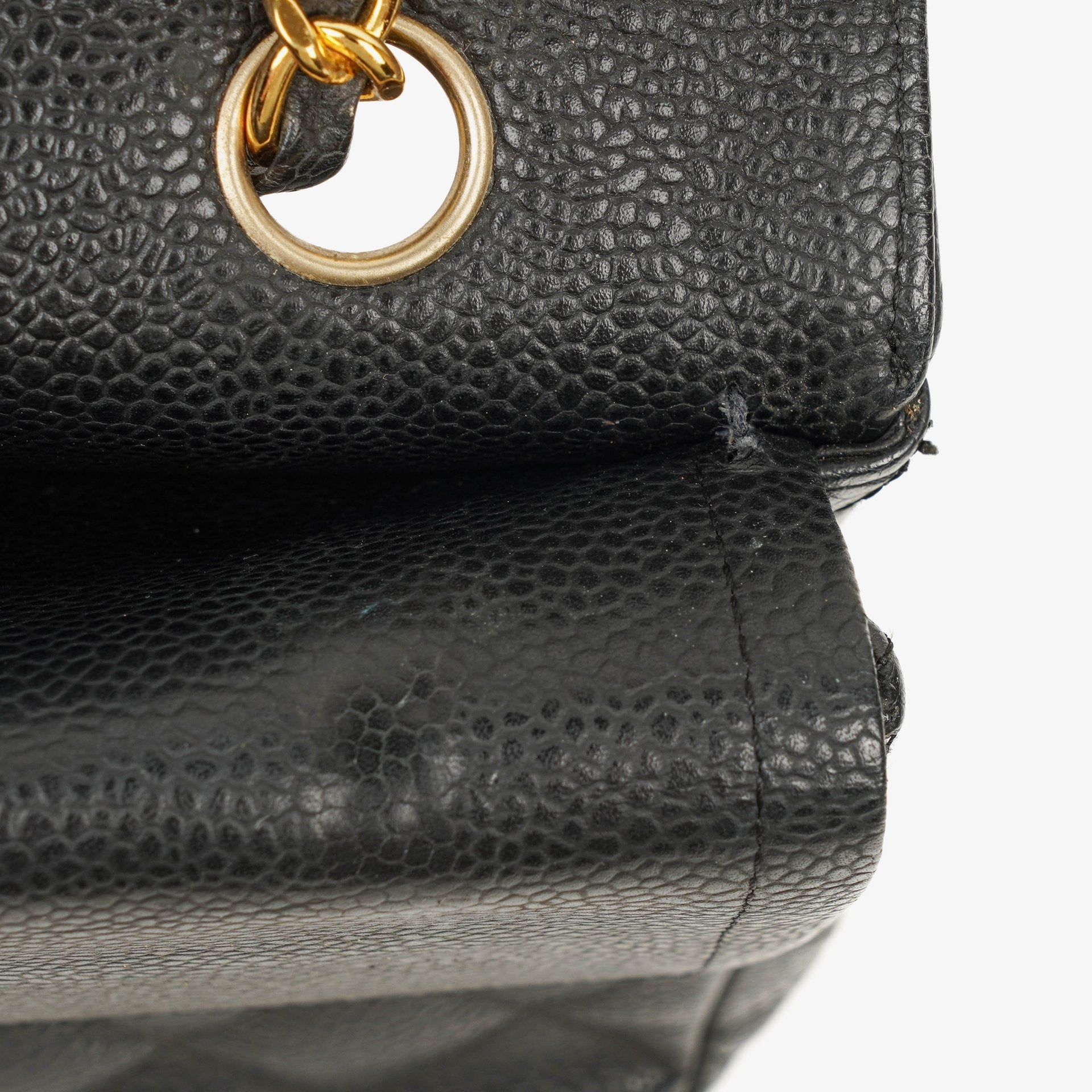 Chanel Classic Medium Double Flap Tasche aus schwarzem gestepptem Caviar-Leder mit 24K vergoldeter Hardware