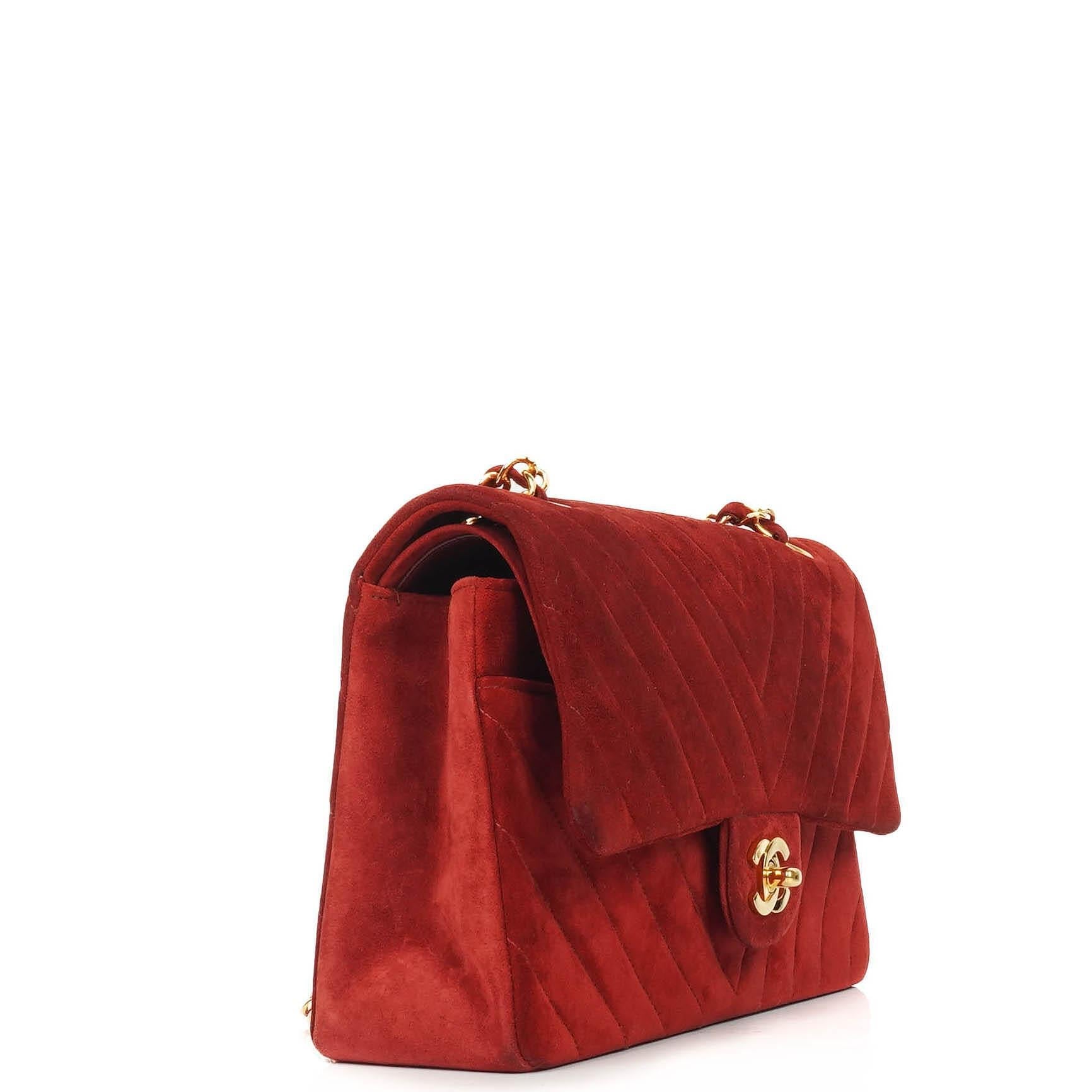 Chanel Classic Medium Double Flap Bag in Rot Gequiltetes Wildleder und 24K Goldbeschläge