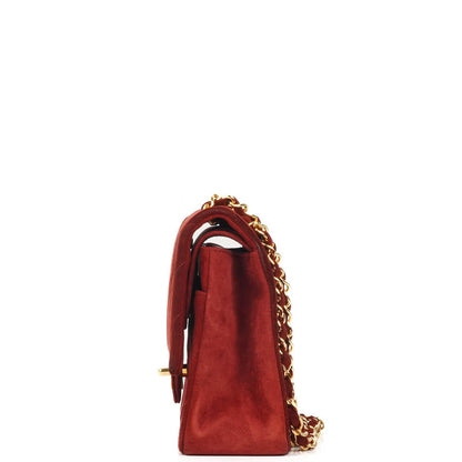 Chanel Classic Medium Double Flap Bag in Rot Gequiltetes Wildleder und 24K Goldbeschläge