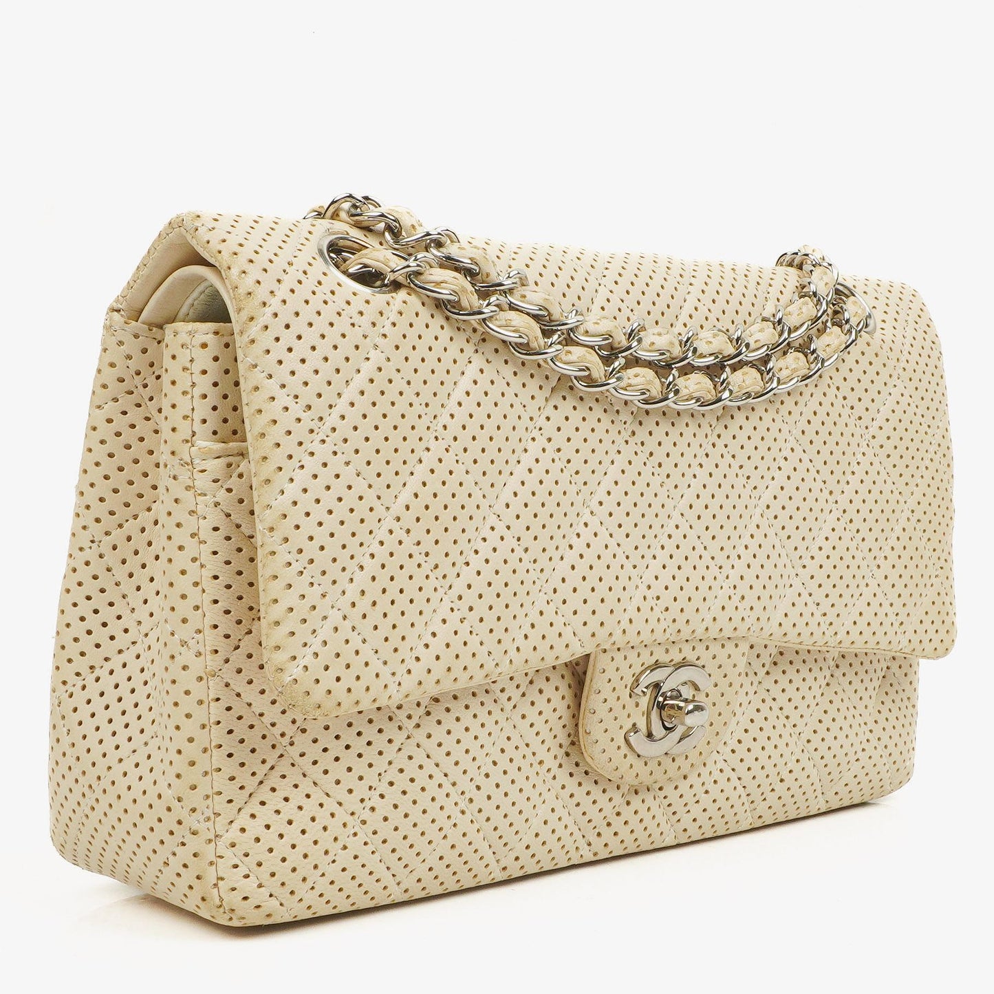 Chanel Classic Medium Doppelklappentasche aus perforiertem gestepptem Lammleder