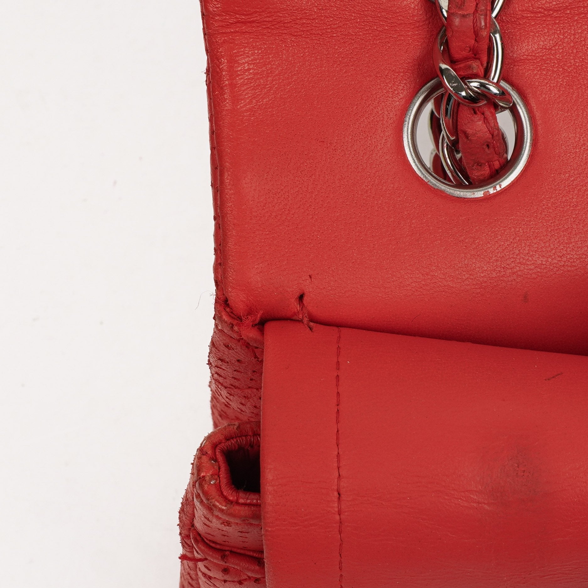 Chanel Classic Medium Double Flap Tasche aus rotem perforiertem gestepptem Lammleder