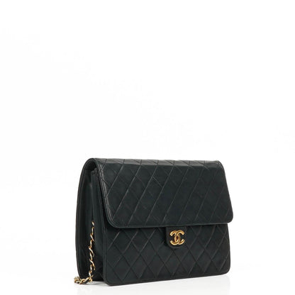 Chanel Klassische Mittlere Einzelklappen Tasche Schwarze Gequiltete Lammleder 24K Goldbeschichtetes Zubehör