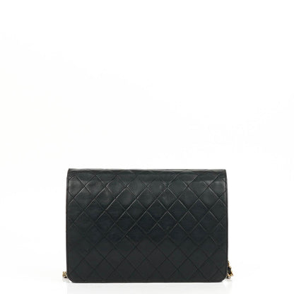 Chanel Klassische Mittlere Einzelklappen Tasche Schwarze Gequiltete Lammleder 24K Goldbeschichtetes Zubehör