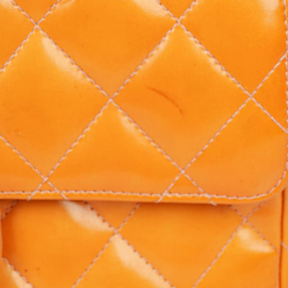 Chanel Classic Mini rechteckige Single Flap Tasche aus orangefarbenem Lackleder