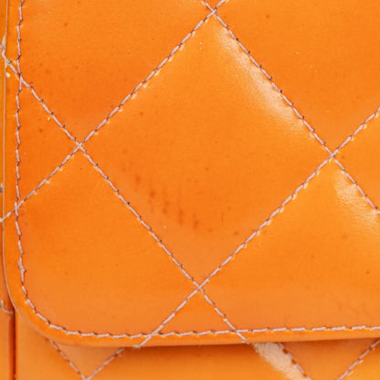 Chanel Classic Mini rechteckige Single Flap Tasche aus orangefarbenem Lackleder