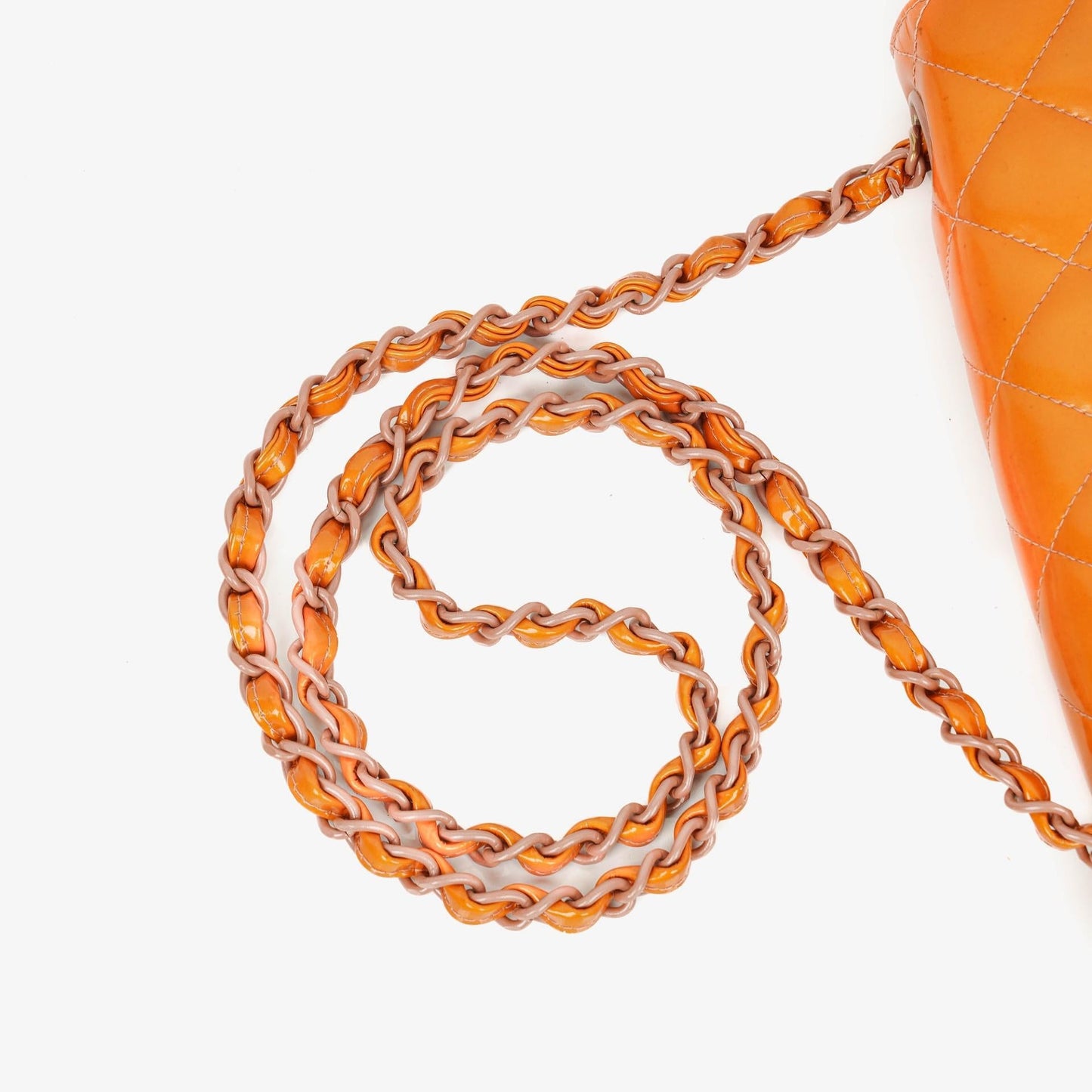 Chanel Classic Mini rechteckige Single Flap Tasche aus orangefarbenem Lackleder