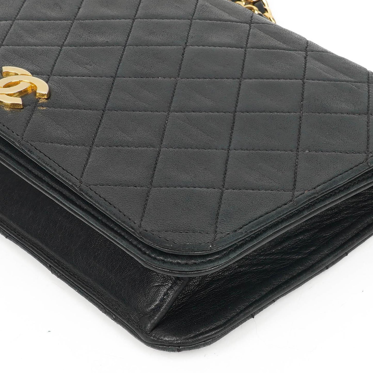 Chanel Classic Full Flap Bag, Marineblau gestepptes Lammleder, Goldfarbene Hardware