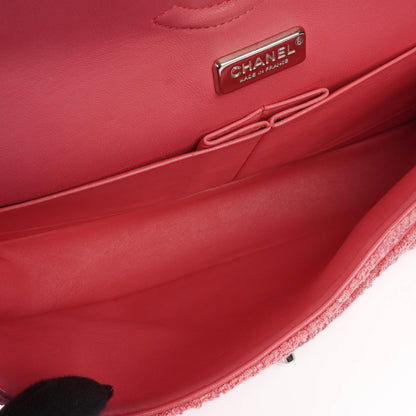 Chanel Classic Medium Double Flap Tasche aus rosa Tweed mit Kristallperlen-Blumenverzierung, Steppung und silberner Hardware
