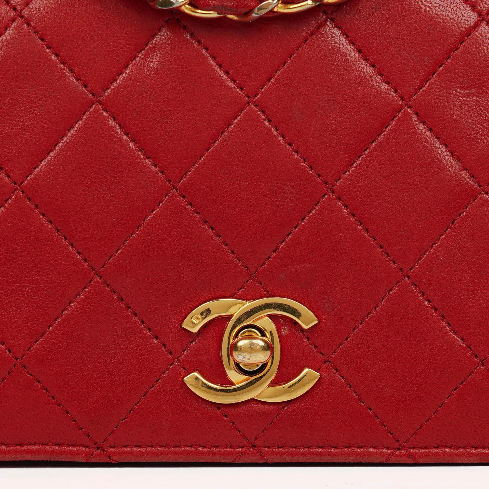 Chanel Classic Full Flap Tasche aus gestepptem Lammleder mit 24K vergoldeten Beschlägen
