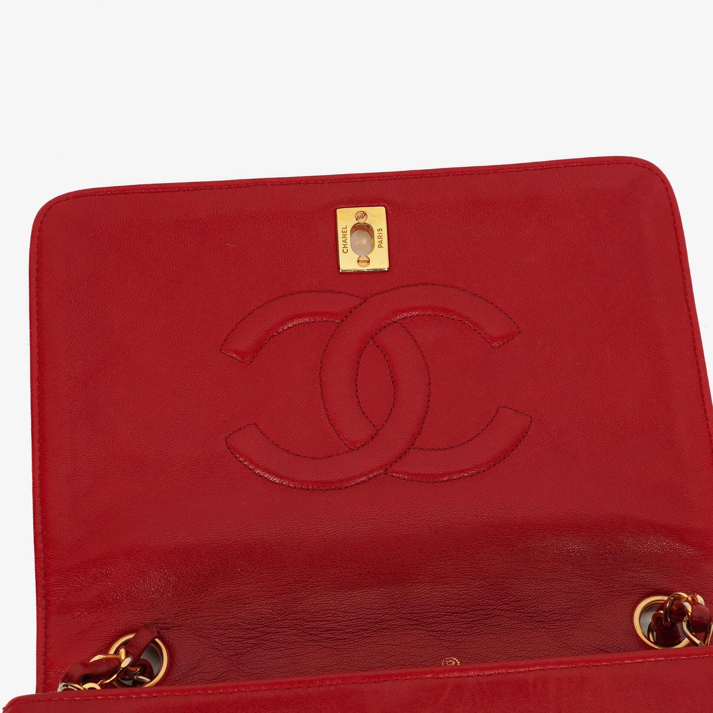 Chanel Classic Full Flap Tasche aus gestepptem Lammleder mit 24K vergoldeten Beschlägen