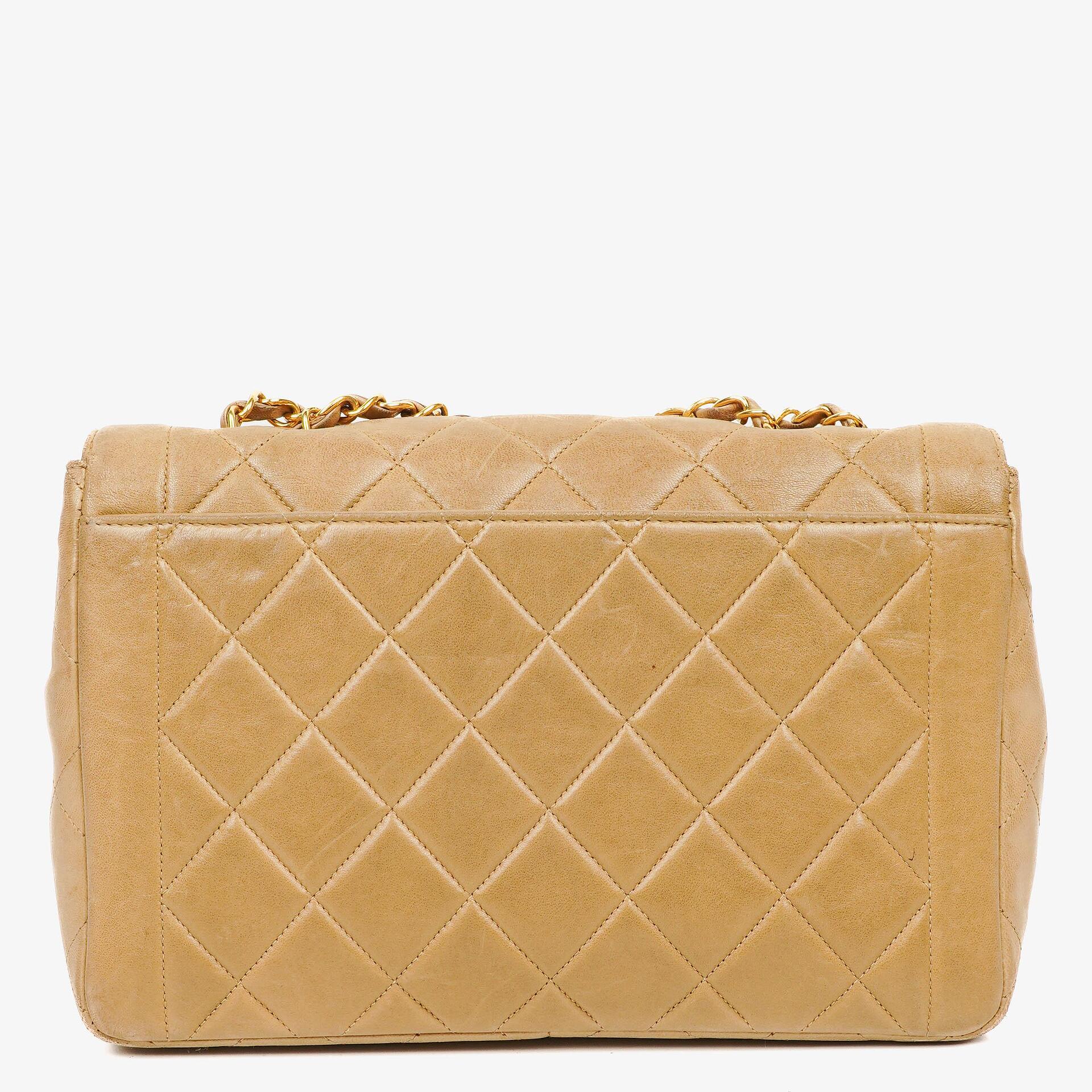 Chanel Classic Single Flap Tasche aus beigem gestepptem Lammleder mit 24K vergoldeter Hardware
