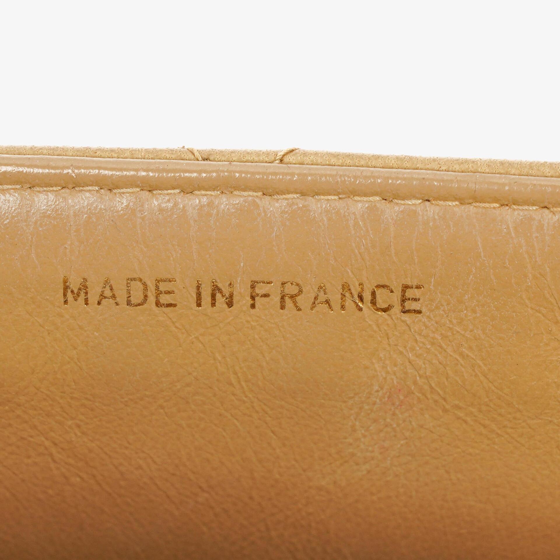 Chanel Classic Single Flap Tasche aus beigem gestepptem Lammleder mit 24K vergoldeter Hardware