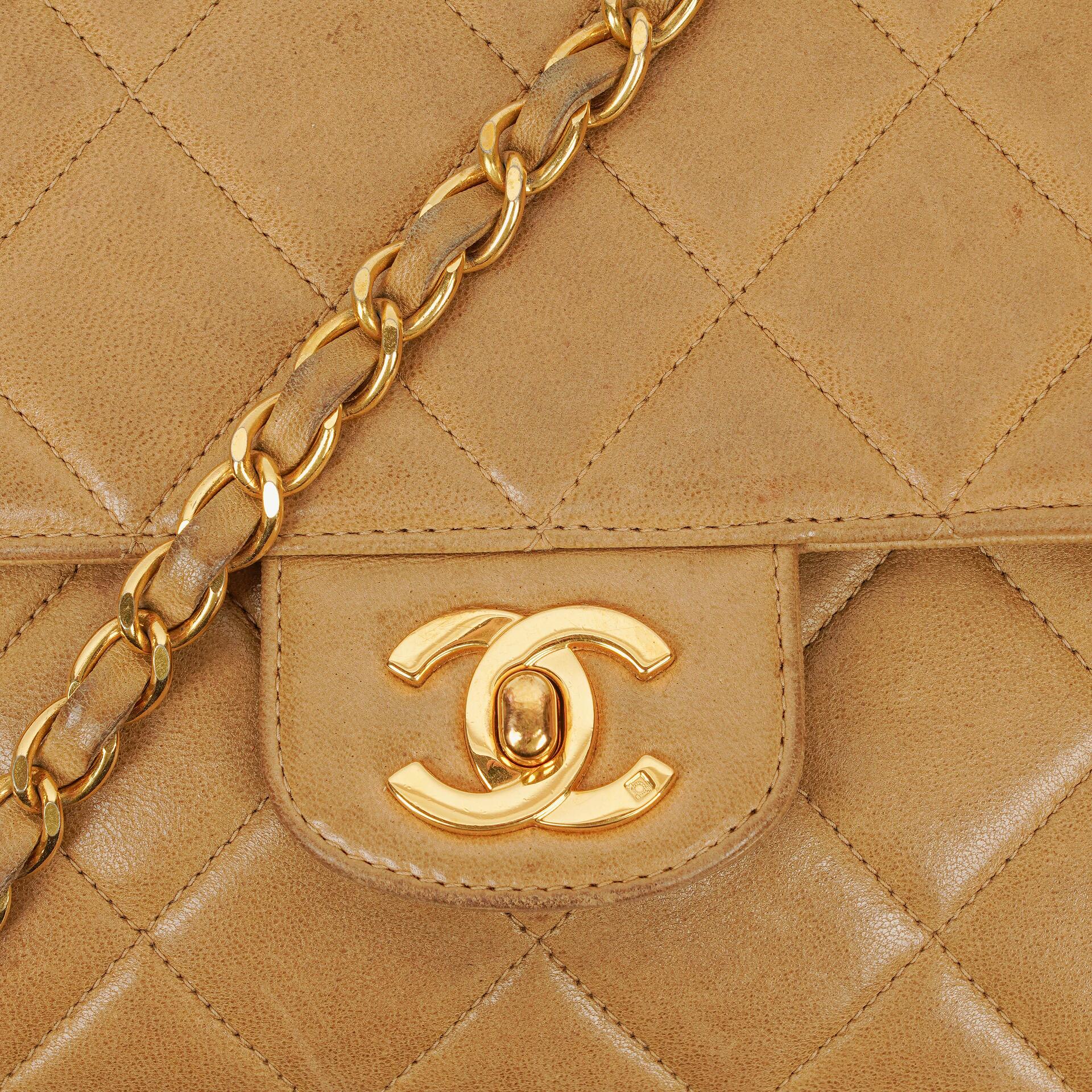Chanel Classic Single Flap Tasche aus beigem gestepptem Lammleder mit 24K vergoldeter Hardware
