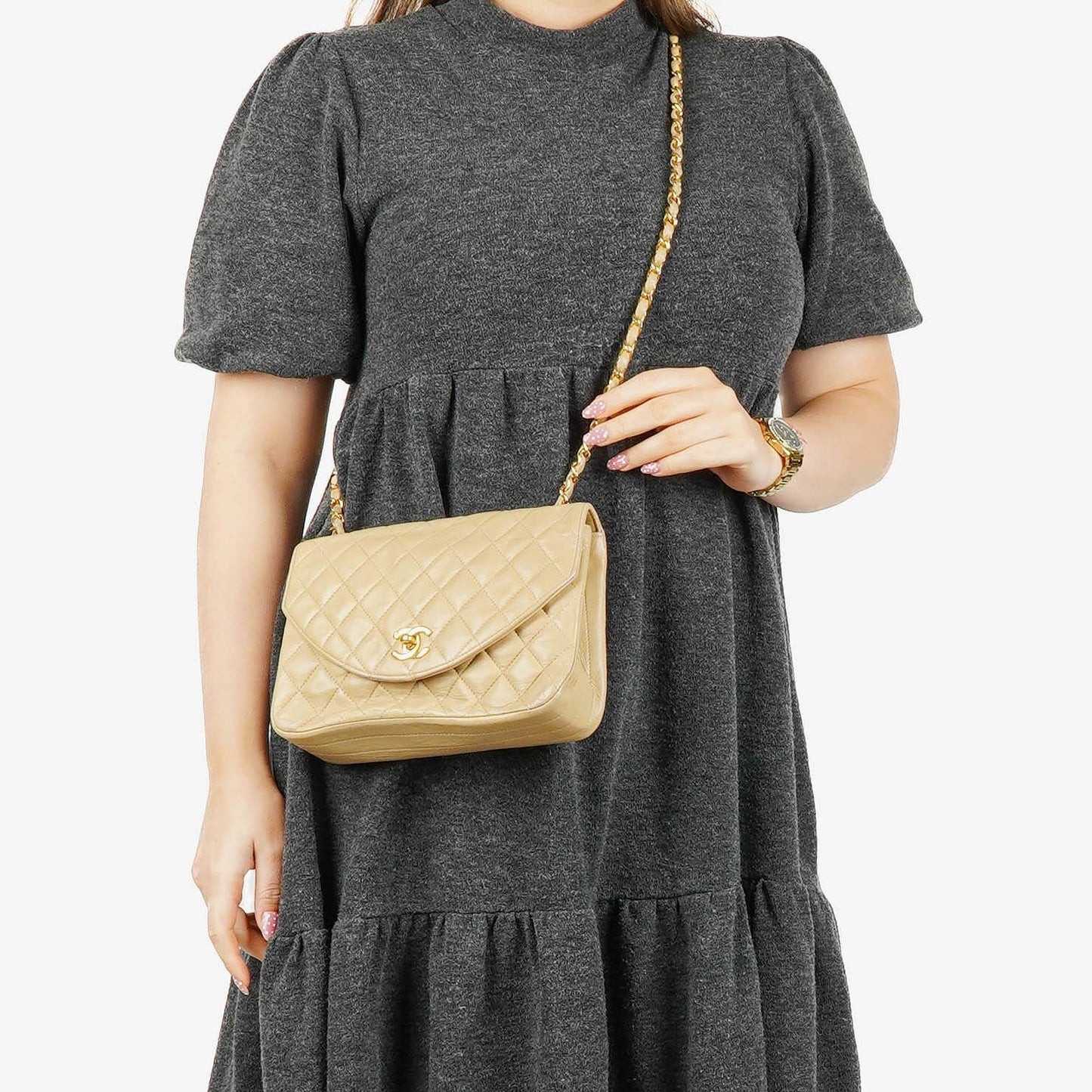 Chanel Classic Single Flap Tasche aus beigem gestepptem Lammleder mit 24K vergoldeter Hardware
