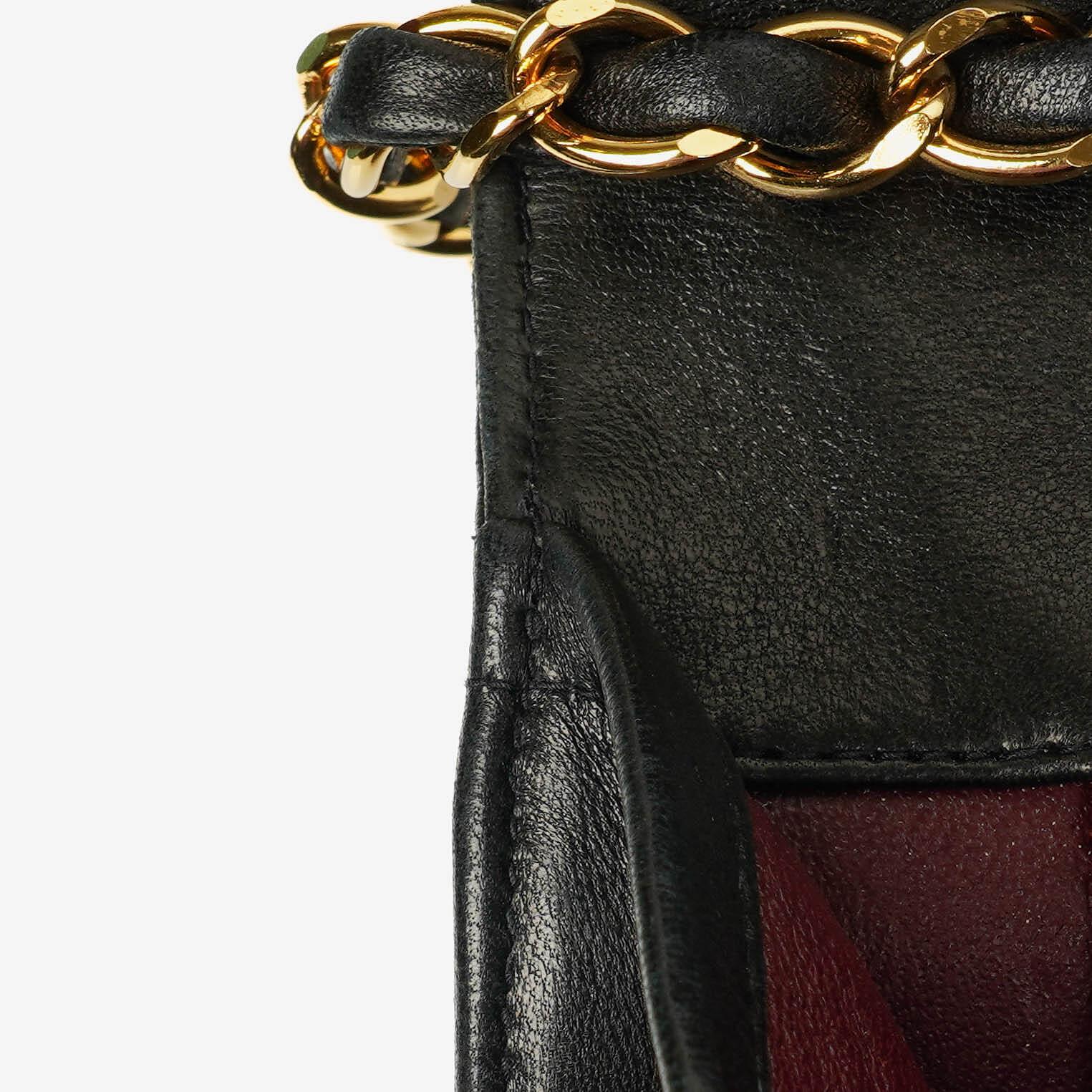 Chanel Classic Single Flap Tasche aus schwarzem gestepptem Lammleder mit 24K vergoldeter Hardware