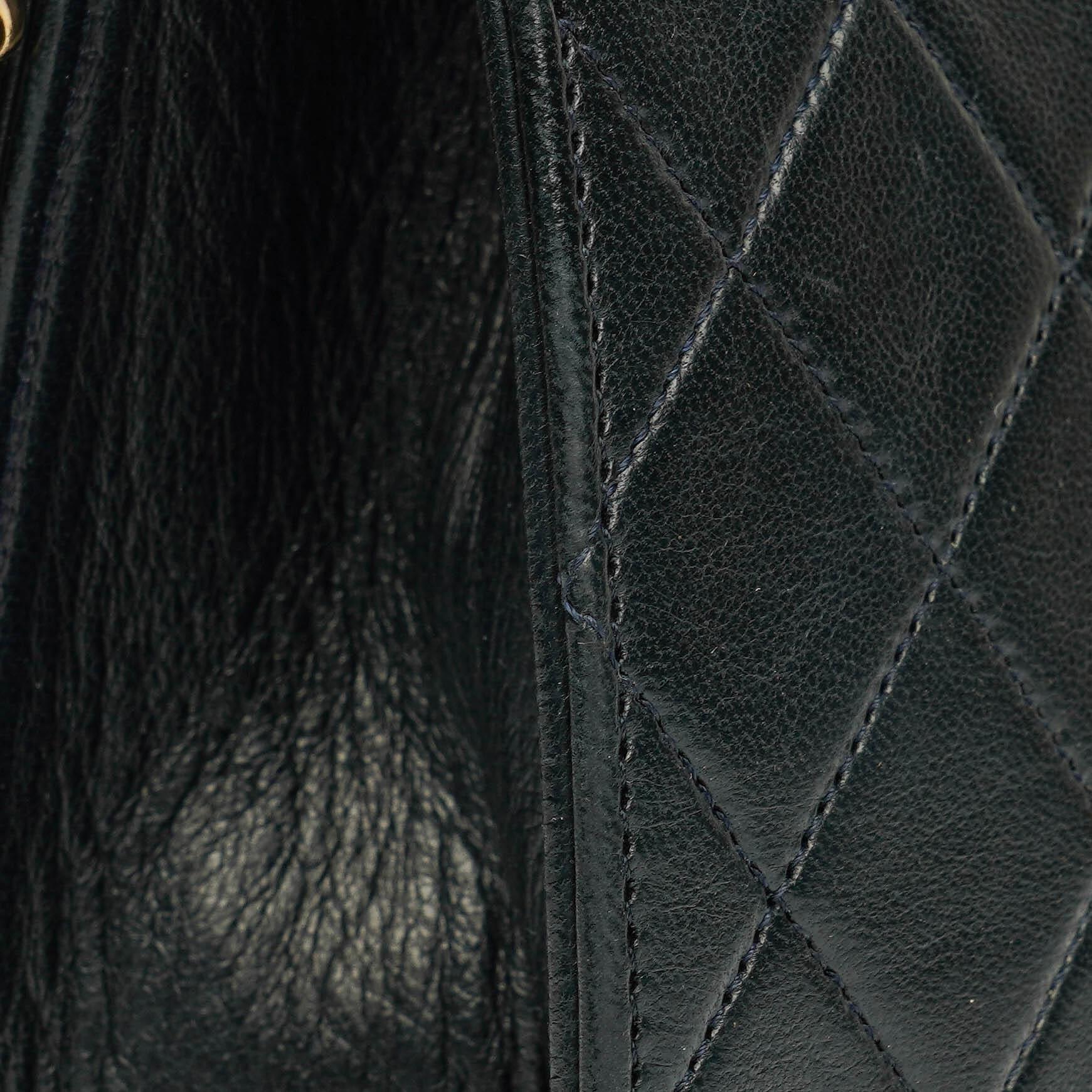 Chanel Classic Single Flap Bag aus schwarzem gestepptem Lammleder mit 24K vergoldeten Beschlägen