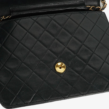 Chanel Classic Single Flap Bag aus schwarzem gestepptem Lammleder mit 24K vergoldeten Beschlägen