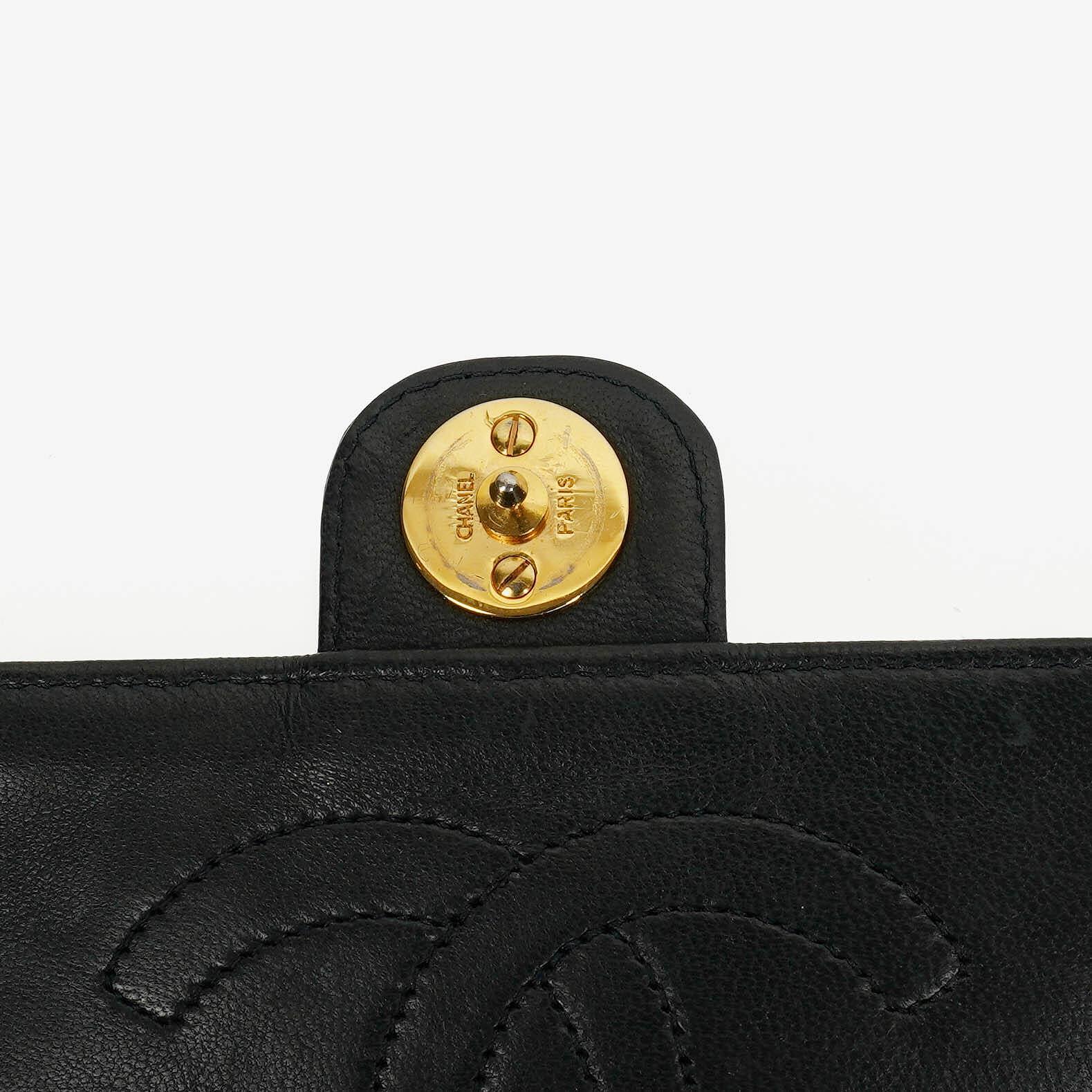 Chanel Classic Single Flap Bag aus schwarzem gestepptem Lammleder mit 24K vergoldeten Beschlägen