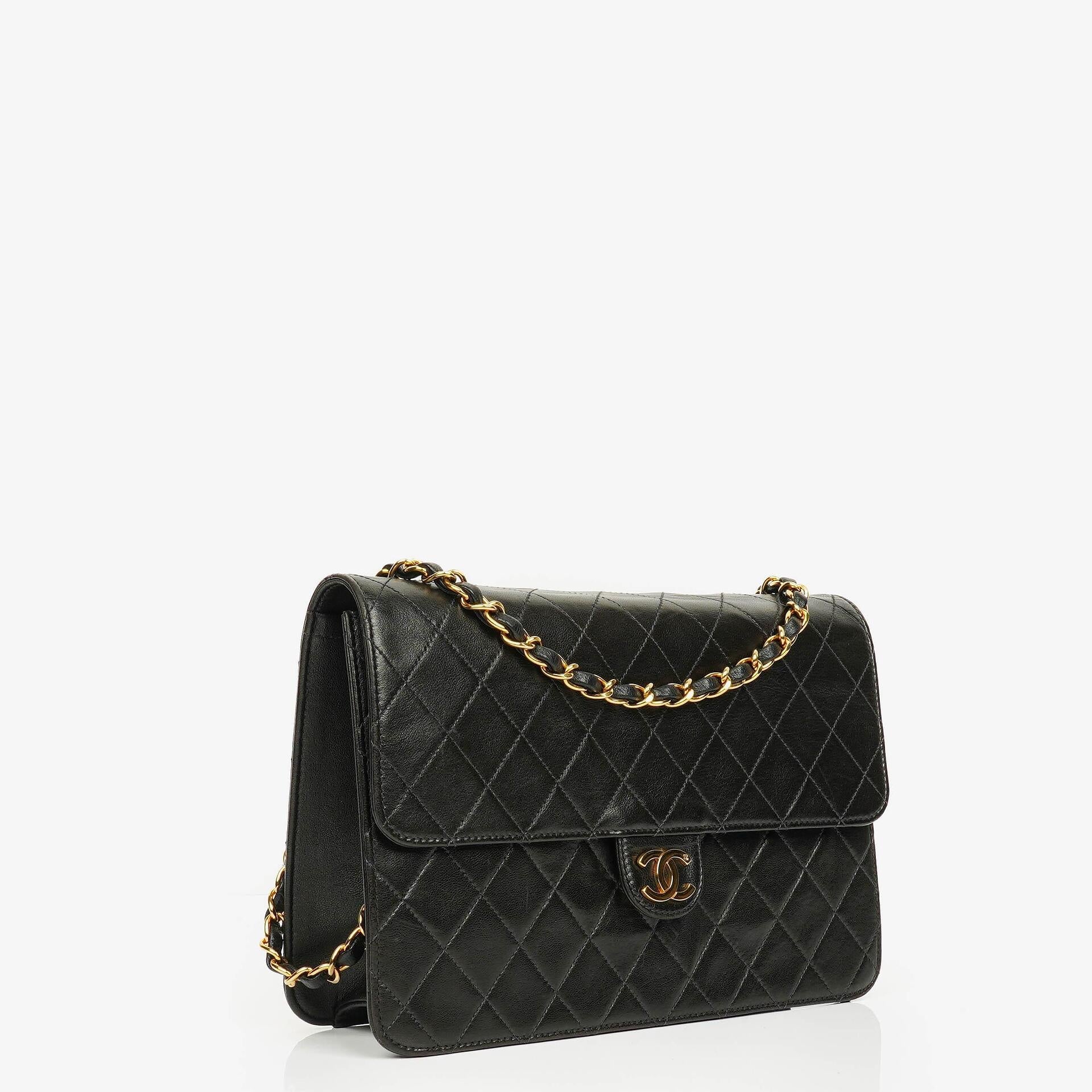 Chanel Classic Single Flap Tasche aus schwarzem gestepptem Lammleder mit 24K vergoldeten Beschlägen