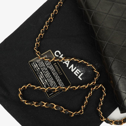 Chanel Classic Single Flap Tasche aus schwarzem gestepptem Lammleder mit 24K vergoldeten Beschlägen