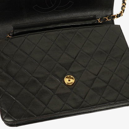 Chanel Classic Single Flap Tasche aus schwarzem gestepptem Lammleder mit 24K vergoldeten Beschlägen