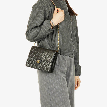Chanel Classic Single Flap Tasche aus schwarzem gestepptem Lammleder mit 24K vergoldeter Hardware