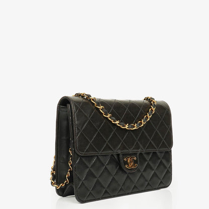 Chanel Classic Single Flap Tasche aus schwarzem gestepptem Lammleder mit 24K vergoldeter Hardware