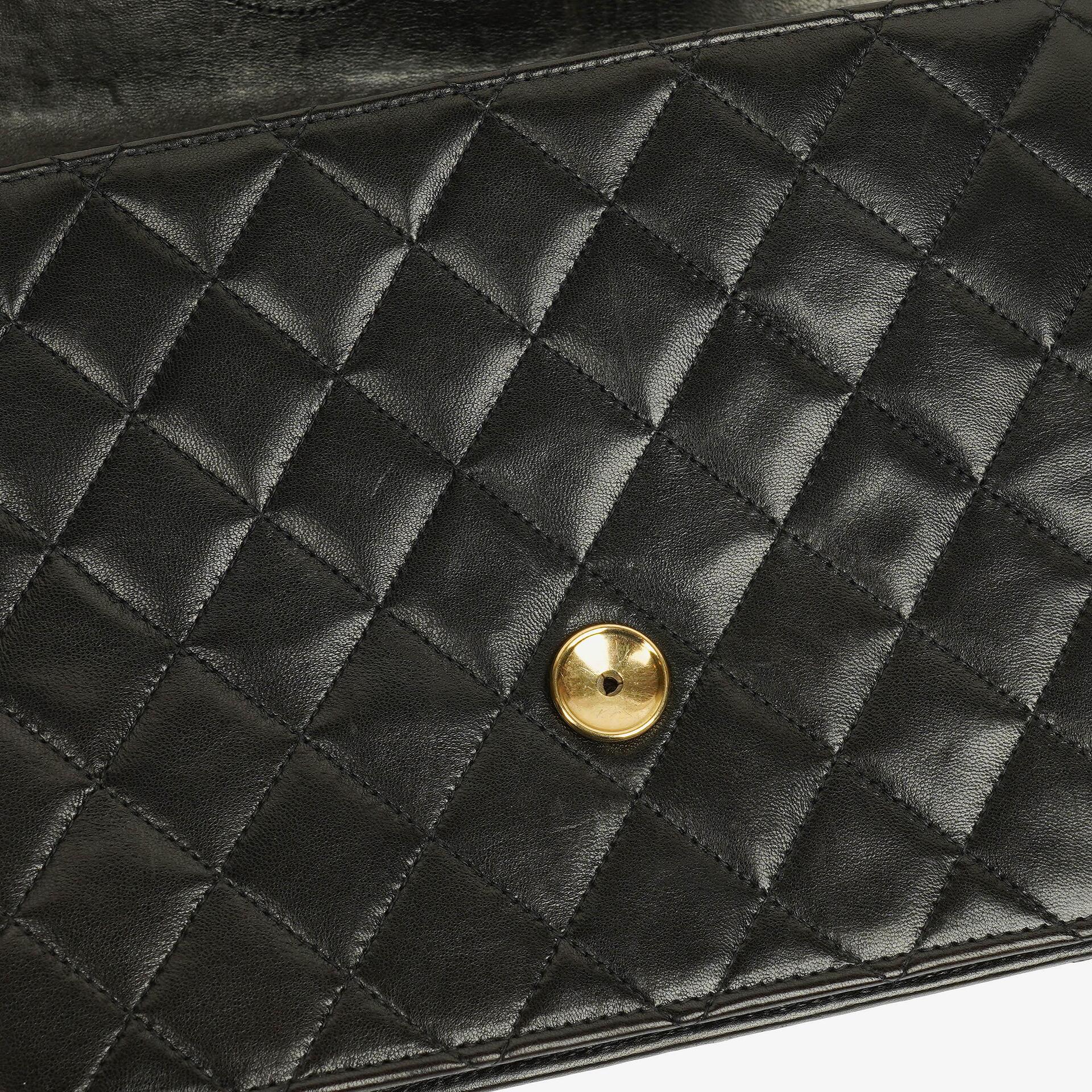 Chanel Classic Single Flap Tasche aus schwarzem gestepptem Lammleder mit 24K vergoldeter Hardware