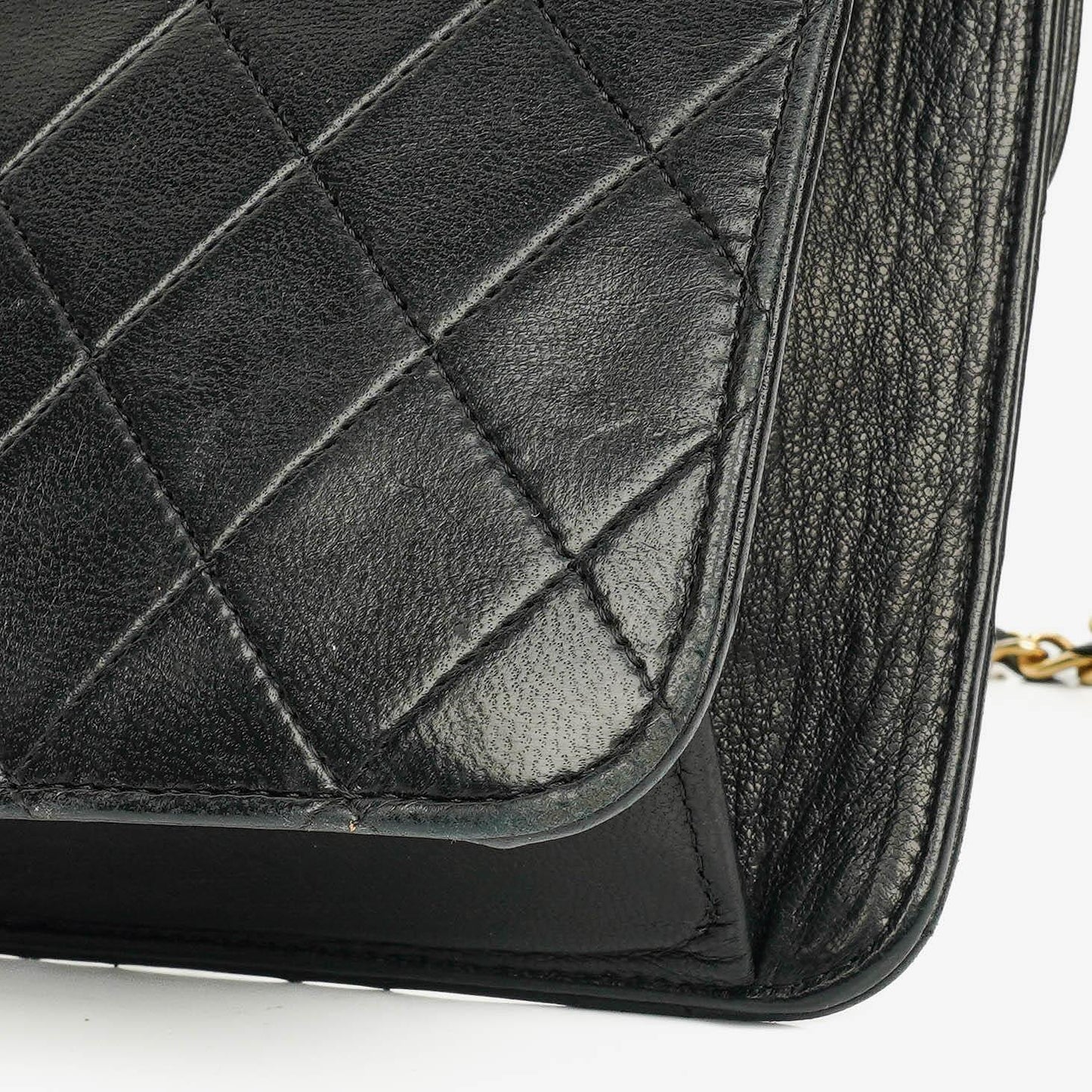 Chanel Classic Single Flap Tasche aus schwarzem gestepptem Lammleder mit 24K vergoldeten Beschlägen