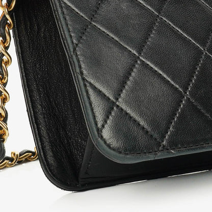 Chanel Classic Single Flap Tasche aus schwarzem gestepptem Lammleder mit 24K vergoldeten Beschlägen