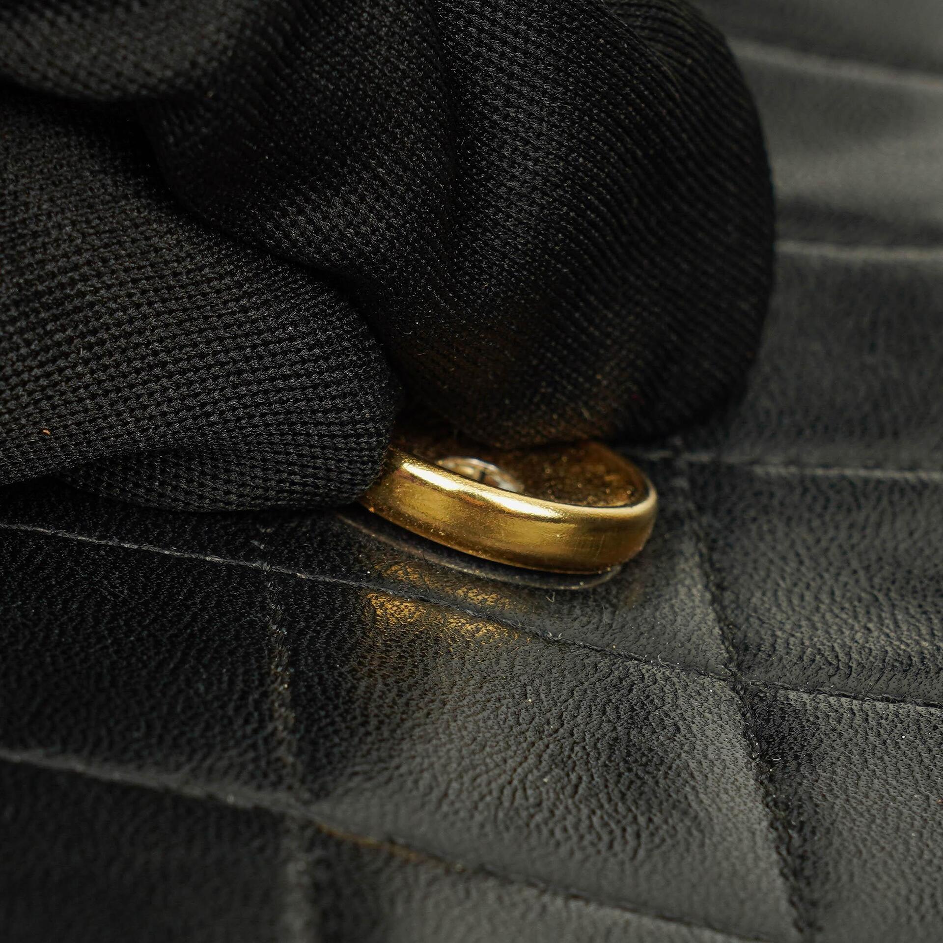 Chanel Classic Single Flap Tasche aus schwarzem gestepptem Lammleder mit 24K vergoldeten Beschlägen