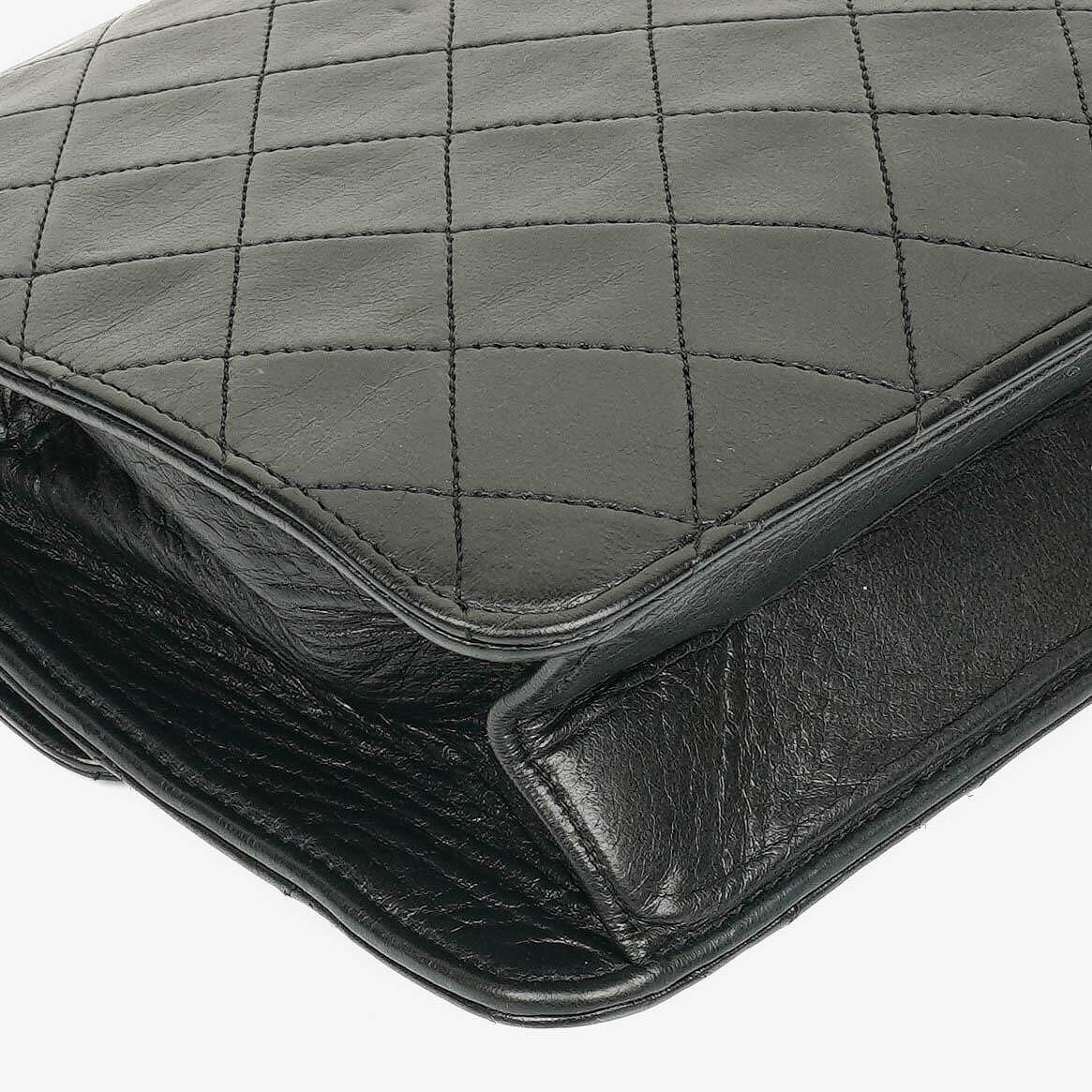 Chanel Classic Einzelklapp-Tasche Schwarzes Steppiertes Lammleder Mit 24K Vergoldeter Hardware