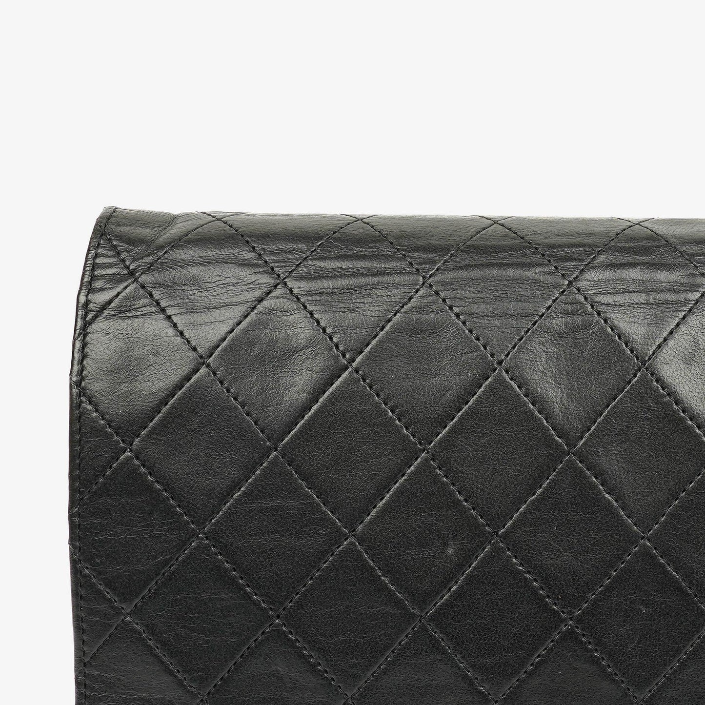Chanel Classic Einzelklapp-Tasche Schwarzes Steppiertes Lammleder Mit 24K Vergoldeter Hardware