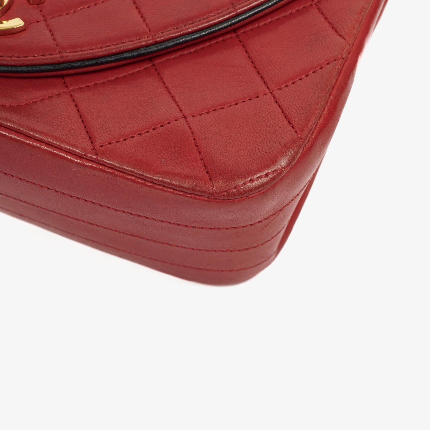 Chanel Classic Single Flap Bag aus gestepptem Lammleder mit 24K vergoldeter Hardware