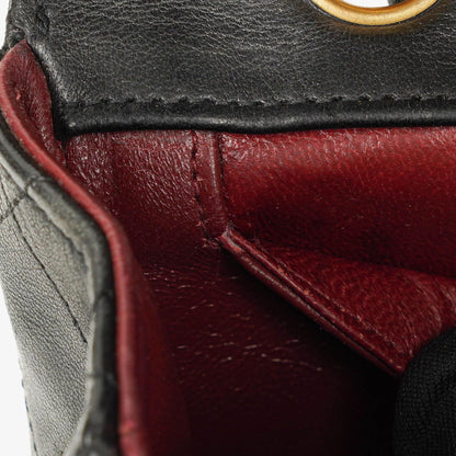 CHANEL Classic Kleine Flap Tasche aus Lammleder mit 24K vergoldeter Hardware