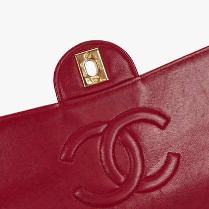 Chanel Classic Small Flap Bag aus rotem Lammleder mit 24K vergoldeter Hardware