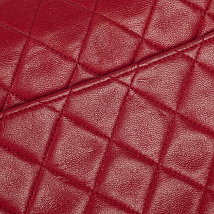 Chanel Classic Small Flap Bag aus rotem Lammleder mit 24K vergoldeter Hardware